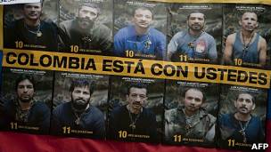 Cartel exigiendo la liberación de los secuestrados de las FARC