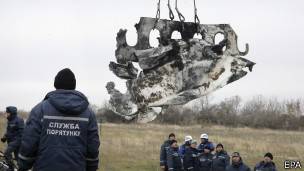 Fragmentos del vuelo MH17