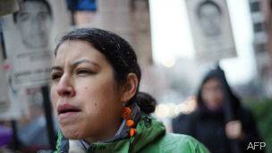 Protesta en Washington por la desaparición de 43 estudiantes en Iguala, Guerrero, México.