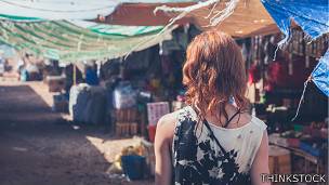 Chica en país en desarrollo