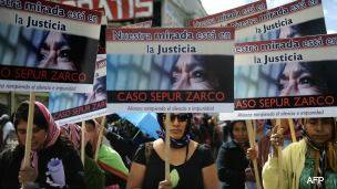 Manifestación de apoyo a sobrevivientes de abusos sexuales de militares en Guatemala