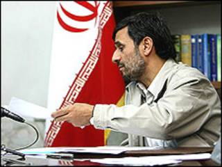 احمدی نژاد
