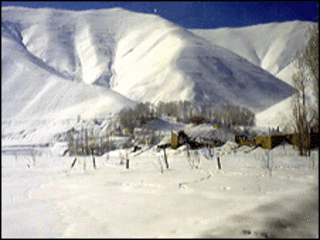 یک منطقه برفگیر در مرکز افغانستان