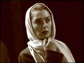 آتنه فقیر نصیری