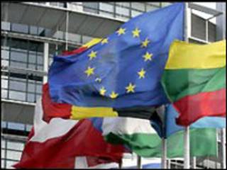 Bandeiras dos países da União Européia