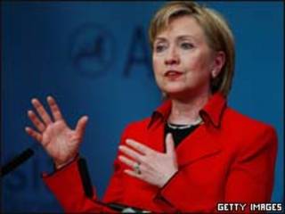 A secretária de Estado americana, Hillary Clinton, durante discurso na Asia Society (Getty Images)