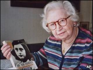 Miep Gies, người từng bảo vệ Anne Frank và gia đình cô trước phát xít Đức