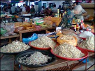 Sạp hàng của người Hoa