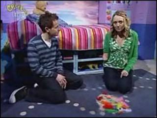 Cerrie Burnell (à dir.) e Alex Winters