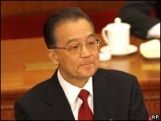O primeiro-ministro chinês, Wen Jiabao, durante discurso nesta quinta-feira (AP)