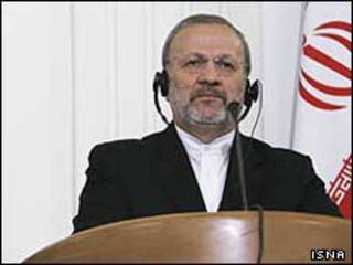منوچهر متکی
