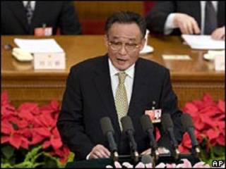 Wu Bangguo durante discurso em Pequim