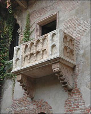 Sacada da Casa de Julieta, em Verona