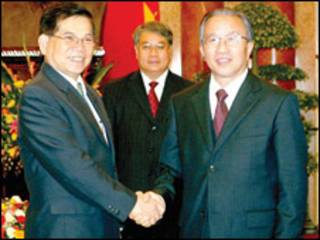Chủ tịch Nguyễn Minh Triết và ông Đới Bỉnh Quốc