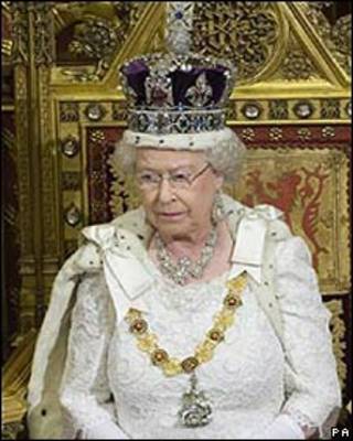 Reina Isabel II