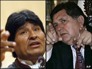 Evo Morales, presidente de Bolivia y Alan García, presidente de Perú