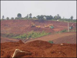 Công trường bauxite Nhân Cơ