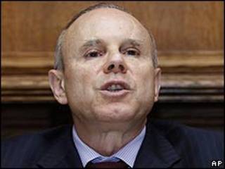 Guido Mantega, ministro de Finanzas de Brasil