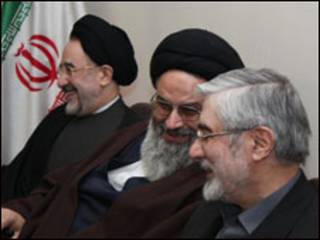موسوی در جلسه مجمع روحانیون مبارز-عکس از سایت مجمع