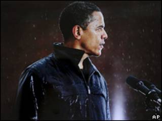 Obama bajo la lluvia