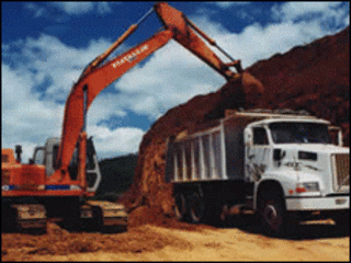 Công trường khai thác bauxite