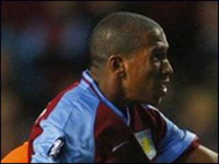 Cầu thủ Ashley Young