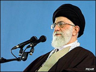 آیت الله خامنه ای