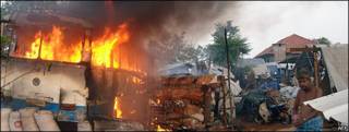 Imagen del distrito de Mullaittivu, en Bangladesh, tras enfrentamientos entre el ejército y los rebeldes Tigres Tamiles. Foto sacada de Tamilnet.com y tomada el 10/05/09