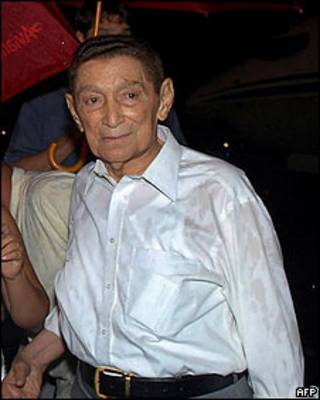 Rafael Escalona, compositor colombiano de vallenatos.