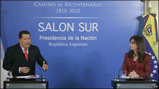 Hugo Chávez y Cristina Fernández en la Casa Rosada.