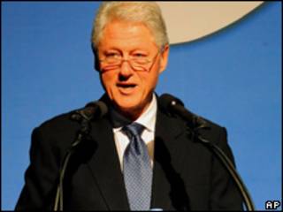 O ex-presidente americano Bill Clinton durante discurso em conferência na Coreia do Sul nesta segunda-feira (AP)