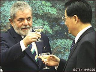 Luiz Inácio Lula da Silva e Ju Jintao