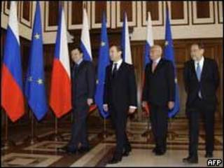 El President Dimitry Medvedev, Vaclav Klaus de la República Checa, Javier Solana y José Manuel Barroso de la UE