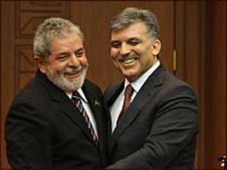 O presidente Lula e o seu colega turco, Abdullah Gül, em Ancara (foto: Ricardo Stuckert/PR)