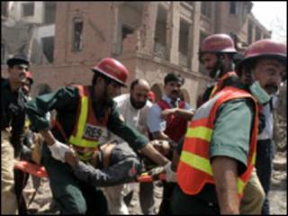 Ataque a bomba em Lahore