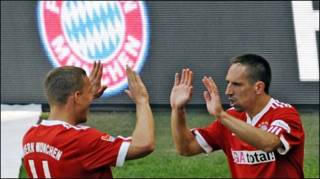 Ribery (phải) (Getty Image)