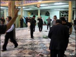Mesquita em Zahedan após atentado que deixou 25 mortos (AFP/ arquivo)