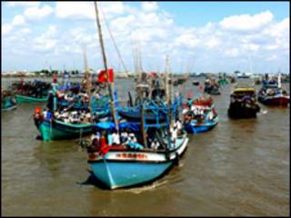 Nhiều chủ tàu cá Việt Nam lo ngại trước lệnh cấm đánh cá trong vịnh Bắc Bộ của Trung Quốc