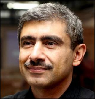 عکس از نیک آهنگ کوثر