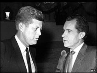 نیکسون و کندی برای مناظره 1960 آماده می شوند