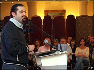 Saad al-Hariri, líder governista do Líbano, discursa em sua casa, declarando a vitória