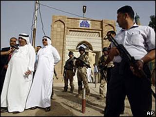 Atentado en una mezquita de Bagdad. 12 de junio de 2009.