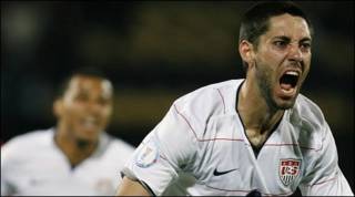 Clint Dempsey của đội Mỹ
