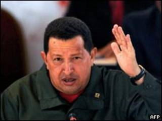 O presidente da Venezuela, Hugo Chévez, durante cúpula da Alba, nesta quarta-feira (AFP)