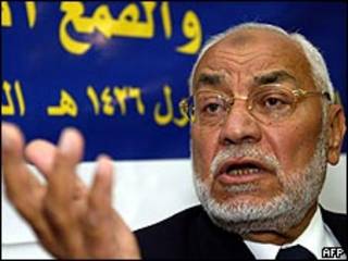 مرشد الإخوان محمد مهدي عاكف