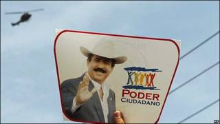 Propaganda electoral de Manuel Zelaya, presidente de Honduras.