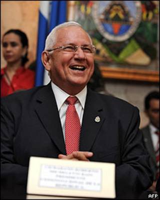 Roberto Micheletti, nuevo presidente de Honduras.