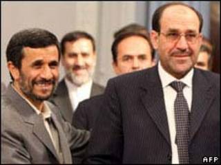 Mahmoud Ahmadinejad y Nouri al-Maliki
