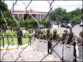 Foto de jornalista hondurenho