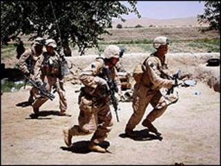 جنود في افغانستان